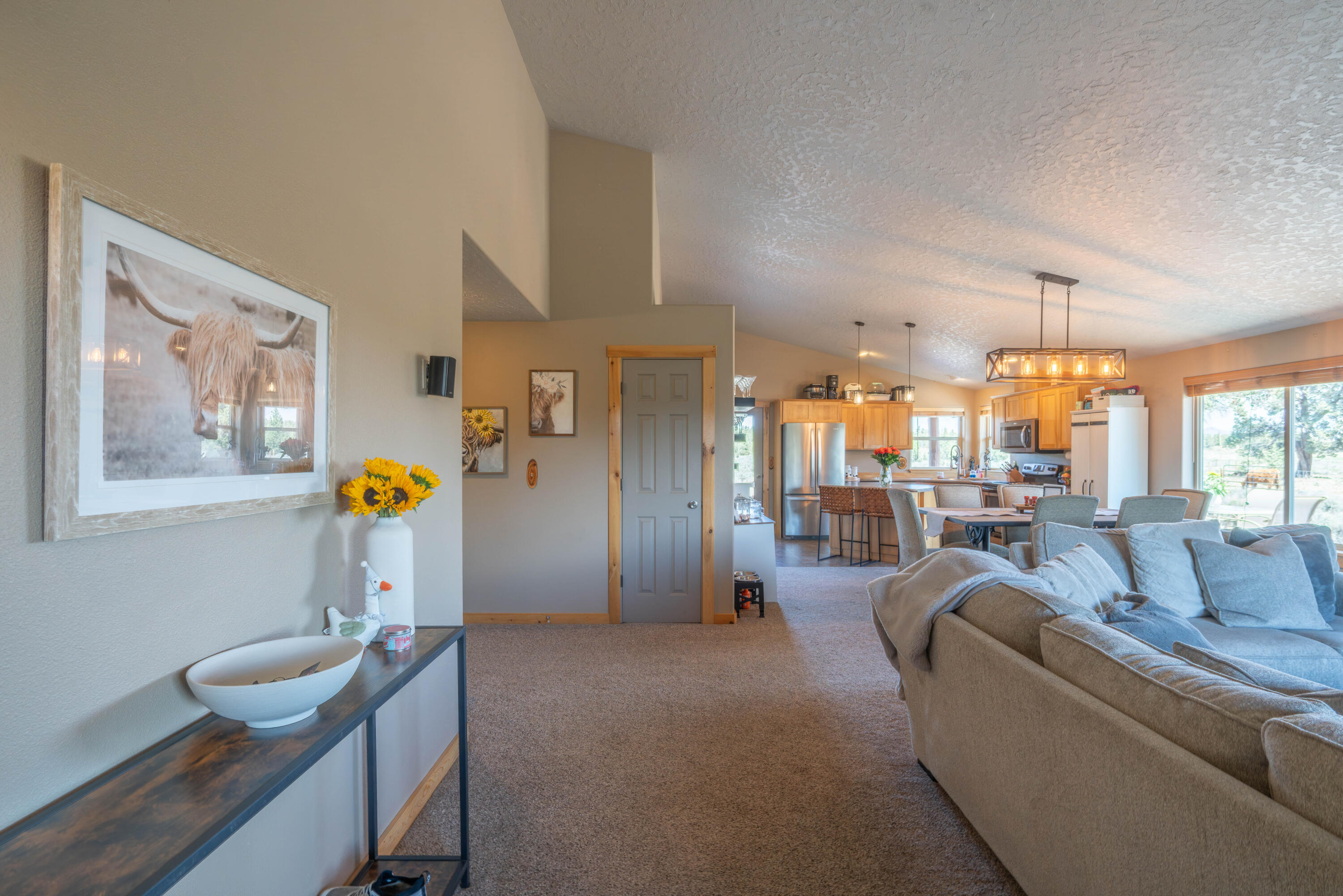 8475 NW Eagle Drive