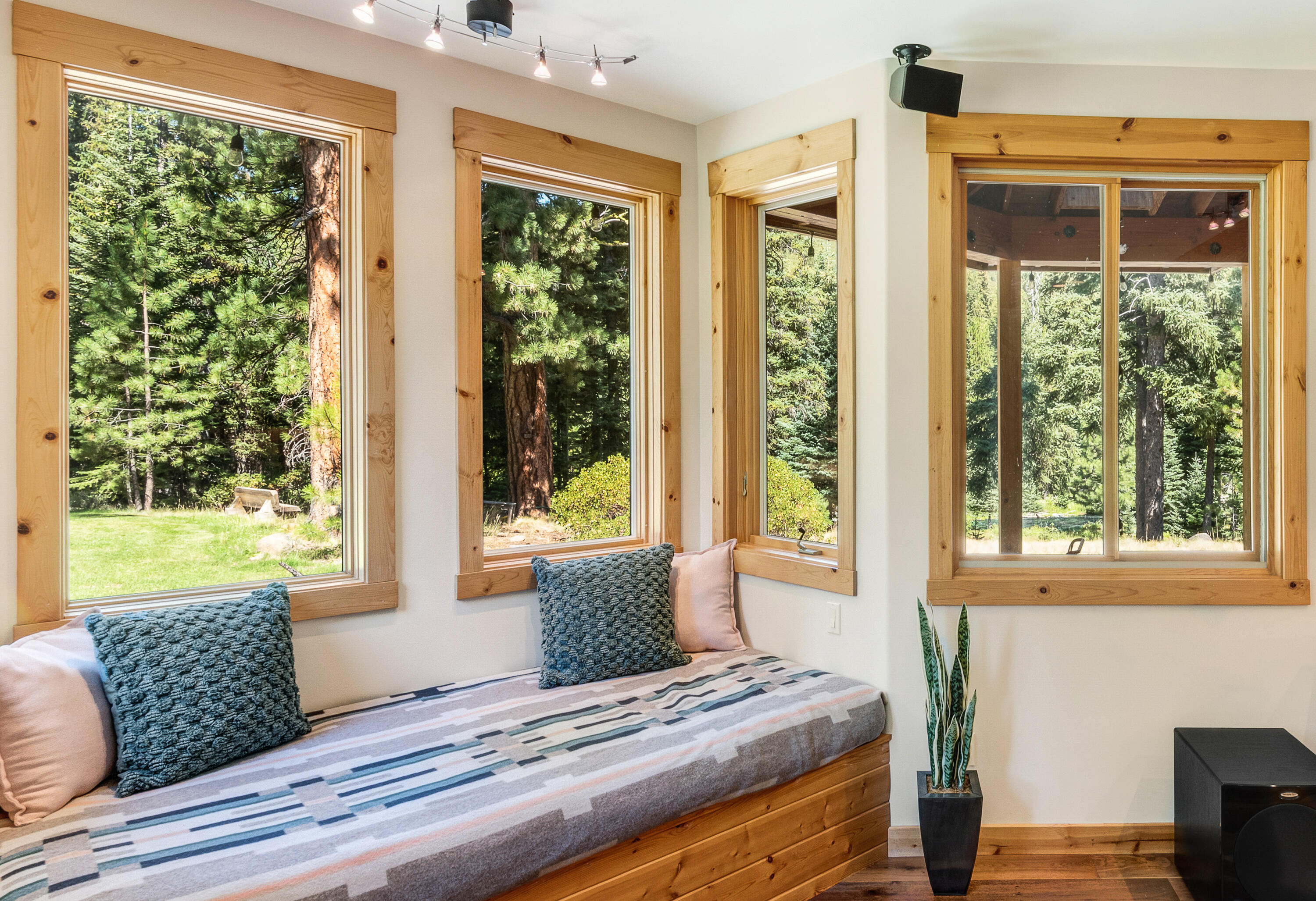 Skyline - Residential