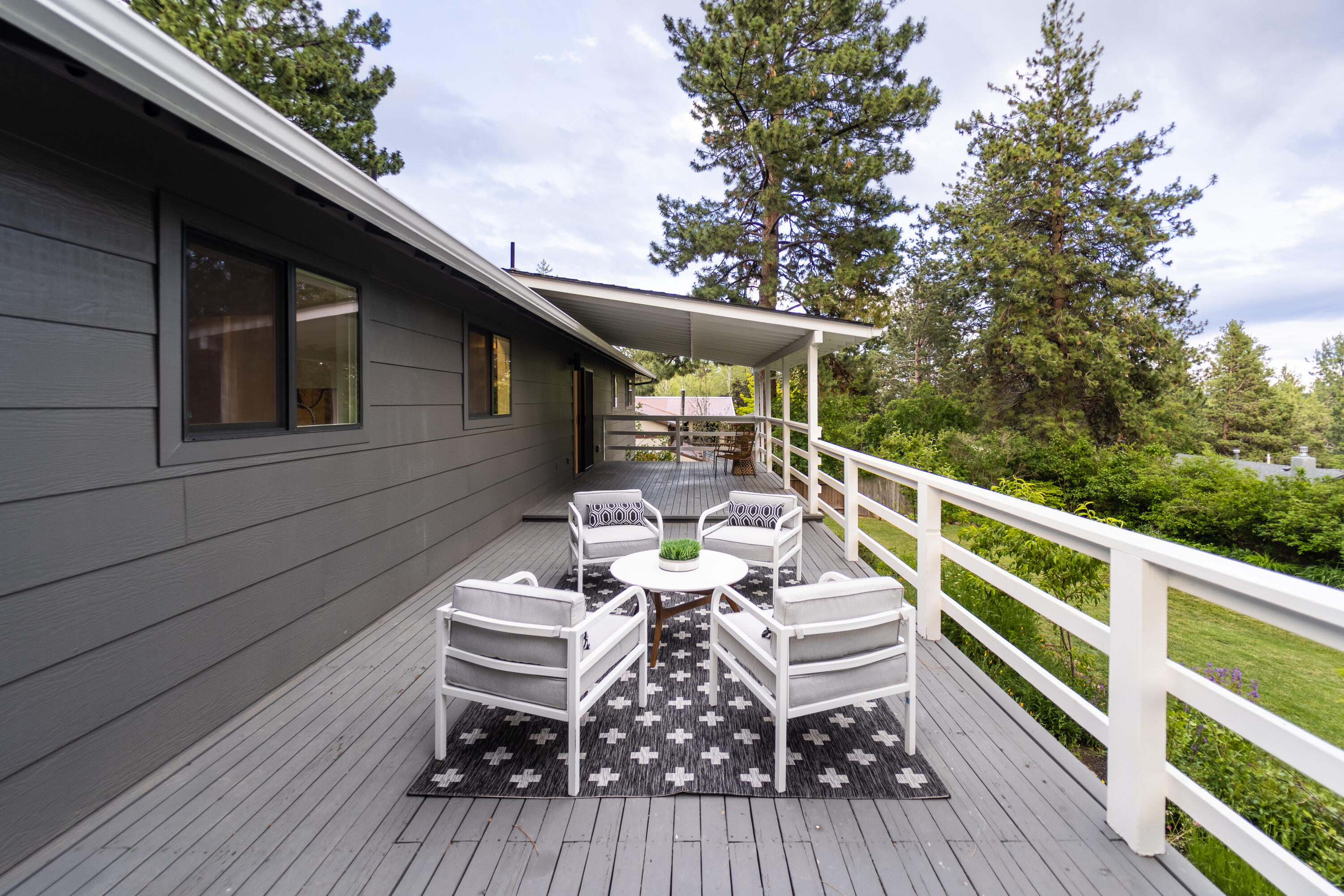 Pine West - Residential