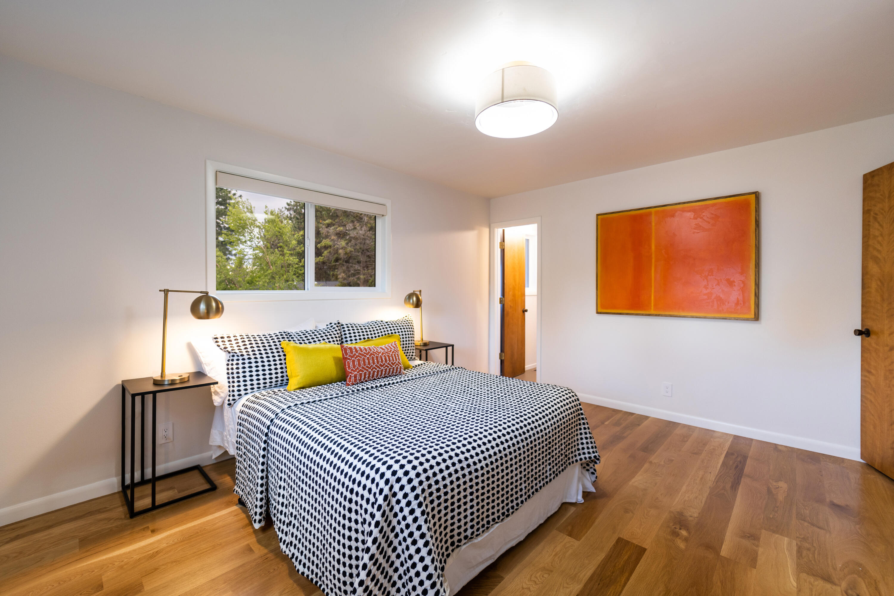 Pine West - Residential