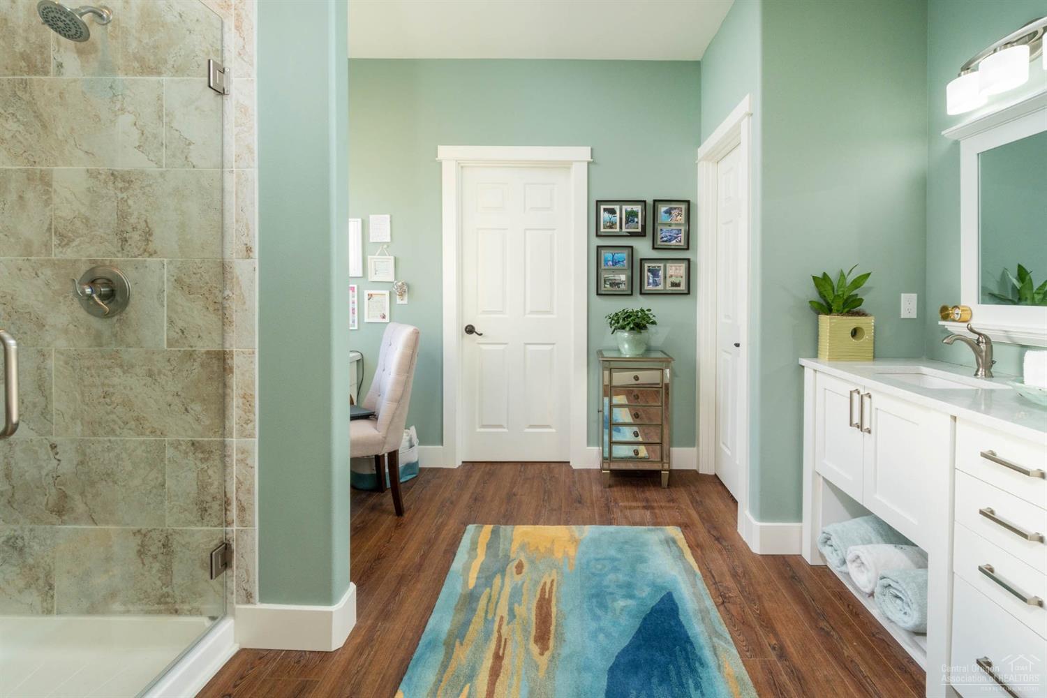 Awbrey Road Heights - Residential