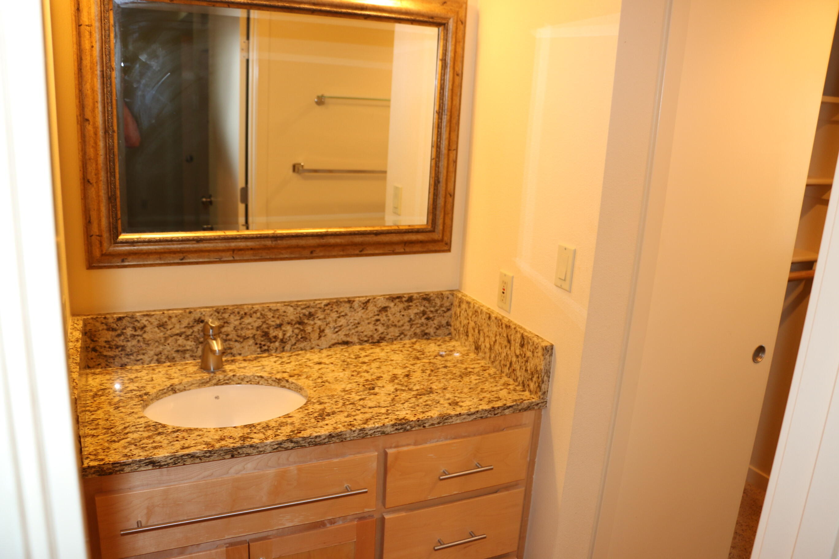 Inn Of The 7th - Residential