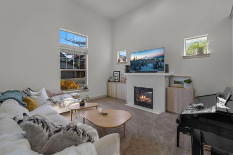 63143 Beaufort Court Bend OR 97701