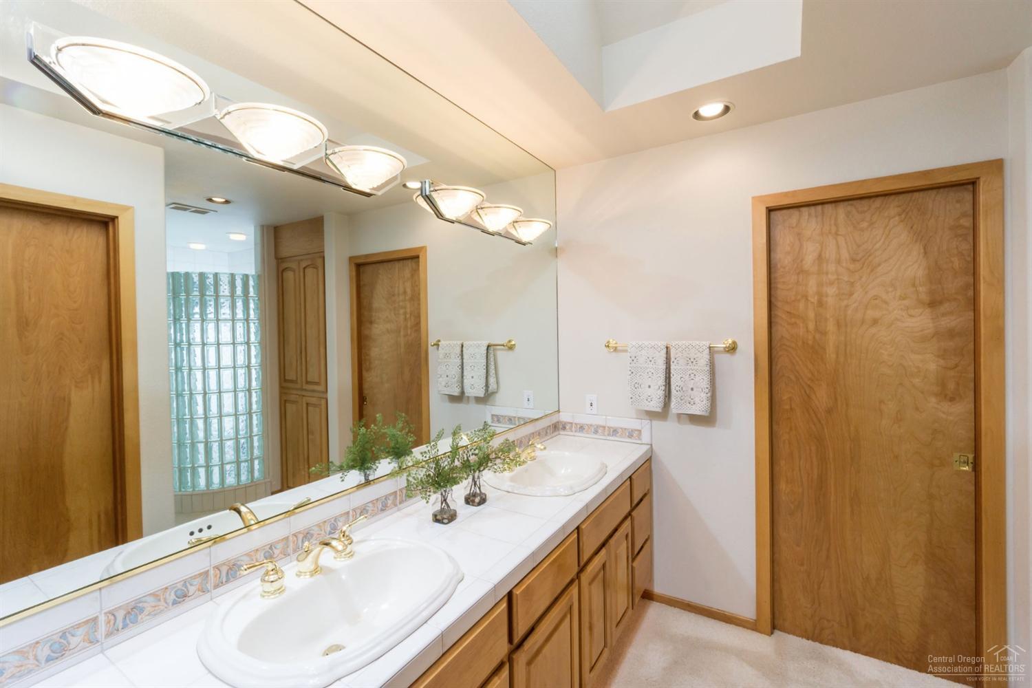 Awbrey Butte - Residential