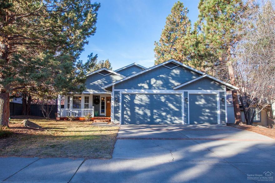 Well maintained single level home in NW Bend close to the Newport Ave shops and west side trails. Difficult to find 3 car garage on .21 acre. Open floor plan with vaulted ceilings, lots of natural light & cozy gas fireplace in the great room. Galley kitchen with updated stainless appliance package and breakfast nook. Large master with generous walk in closet and soaking tub / stand alone shower. Additional storage under the north side of the home for bikes, skis, and all the necessary Bend gear!