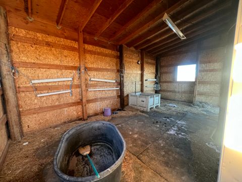 Tiny photo for 57424 Oil Dr. Road, Silver Lake, OR 97638 (MLS # 220213943)