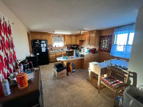 Tiny photo for 57424 Oil Dr. Road, Silver Lake, OR 97638 (MLS # 220213943)