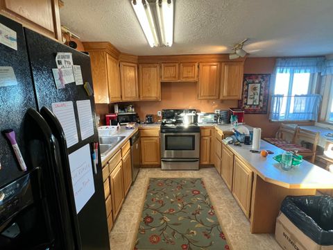 Tiny photo for 57424 Oil Dr. Road, Silver Lake, OR 97638 (MLS # 220213943)