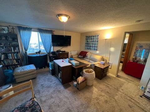 Tiny photo for 57424 Oil Dr. Road, Silver Lake, OR 97638 (MLS # 220213943)