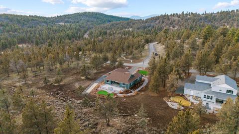 Tiny photo for 5730 Engleman Spruce Way, Klamath Falls, OR 97601 (MLS # 220215646)