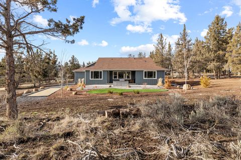 Tiny photo for 5730 Engleman Spruce Way, Klamath Falls, OR 97601 (MLS # 220215646)