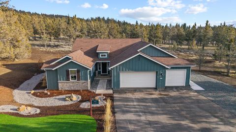 Tiny photo for 5730 Engleman Spruce Way, Klamath Falls, OR 97601 (MLS # 220215646)