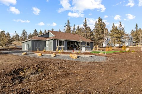 Tiny photo for 5730 Engleman Spruce Way, Klamath Falls, OR 97601 (MLS # 220215646)