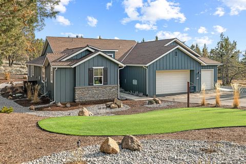 Tiny photo for 5730 Engleman Spruce Way, Klamath Falls, OR 97601 (MLS # 220215646)