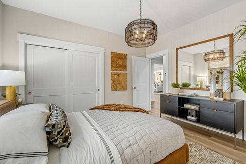 Tiny photo for 5730 Engleman Spruce Way, Klamath Falls, OR 97601 (MLS # 220215646)