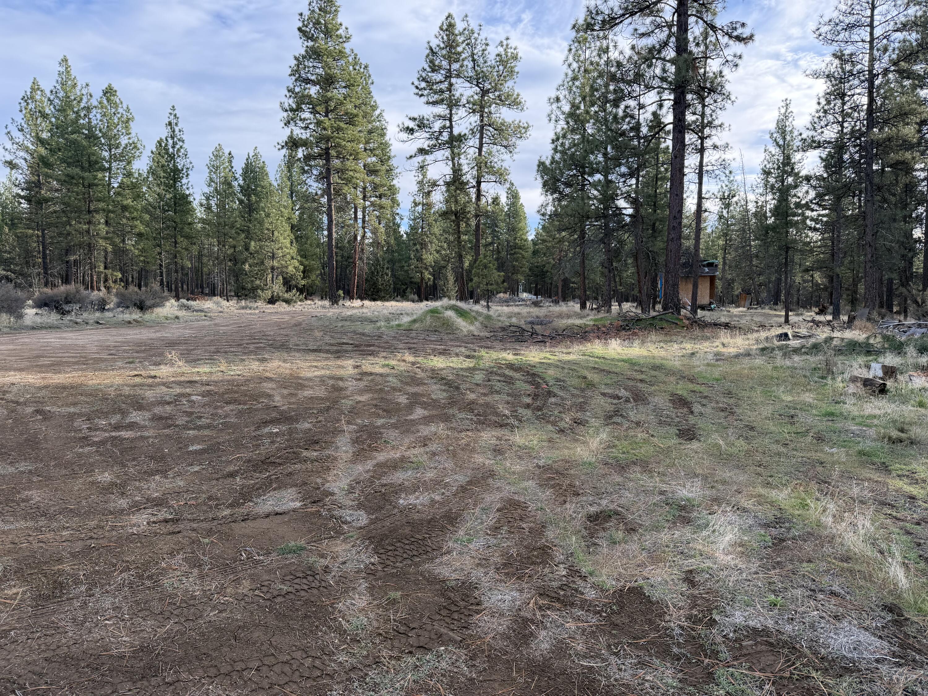Klamath Forest Estates -First Addition - Land
