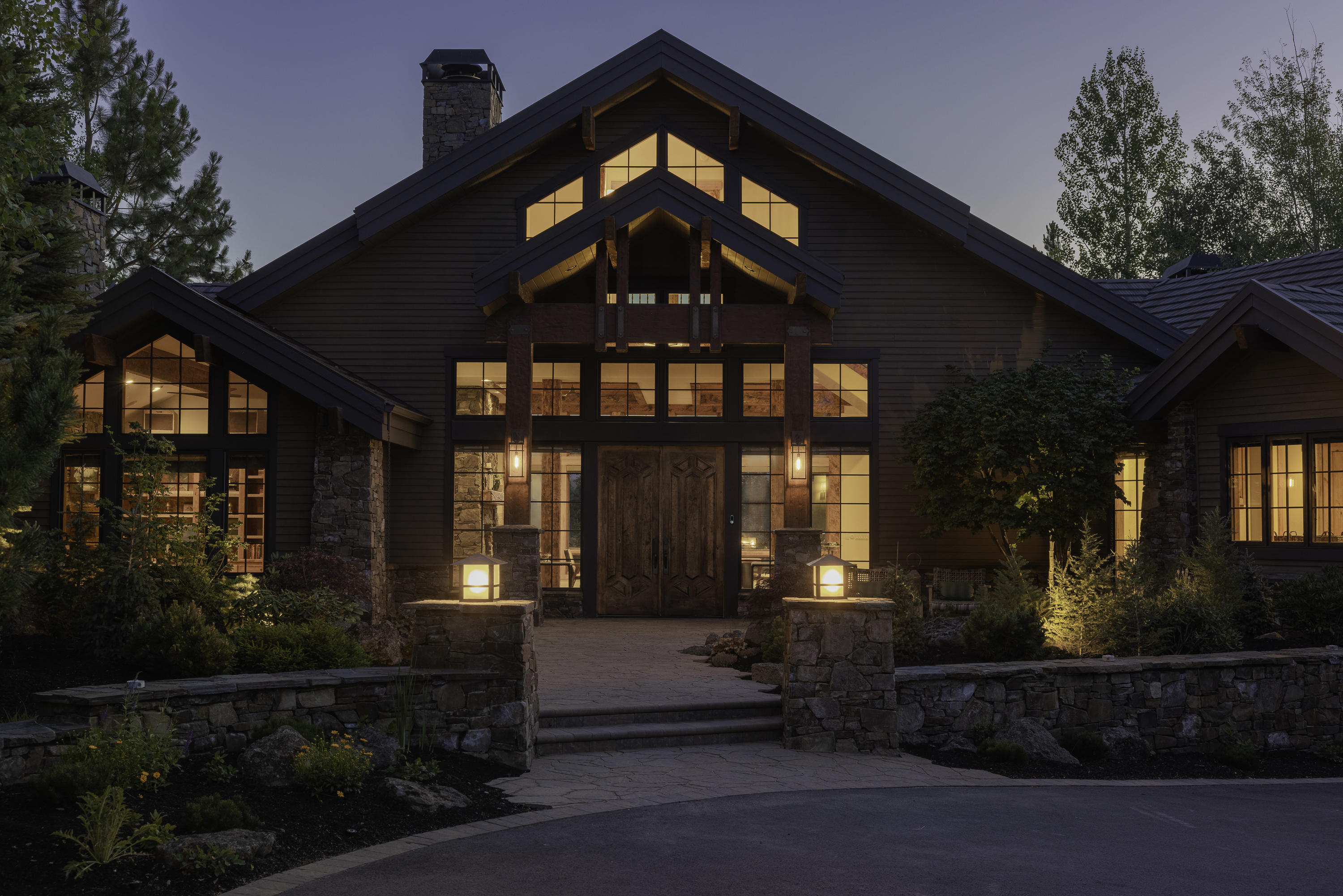 Broken Top - Residential