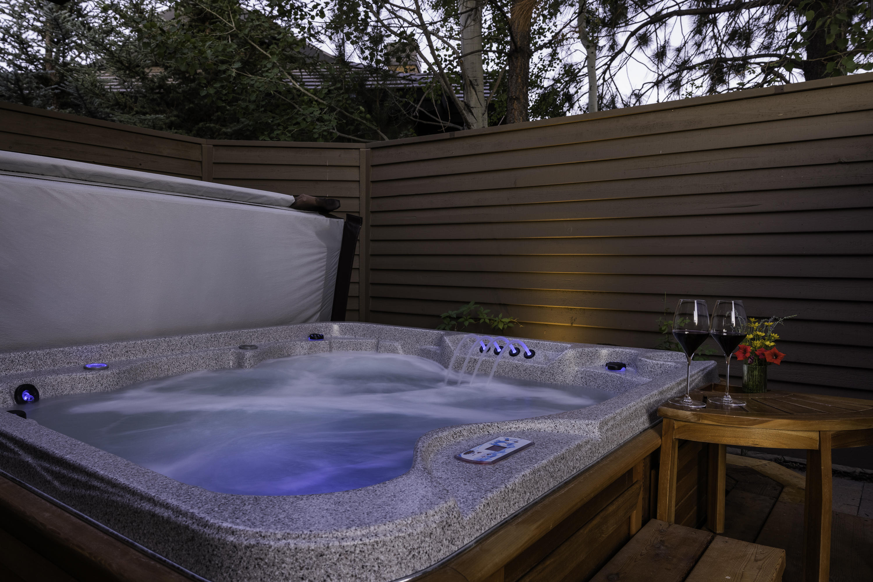 Broken Top - Residential