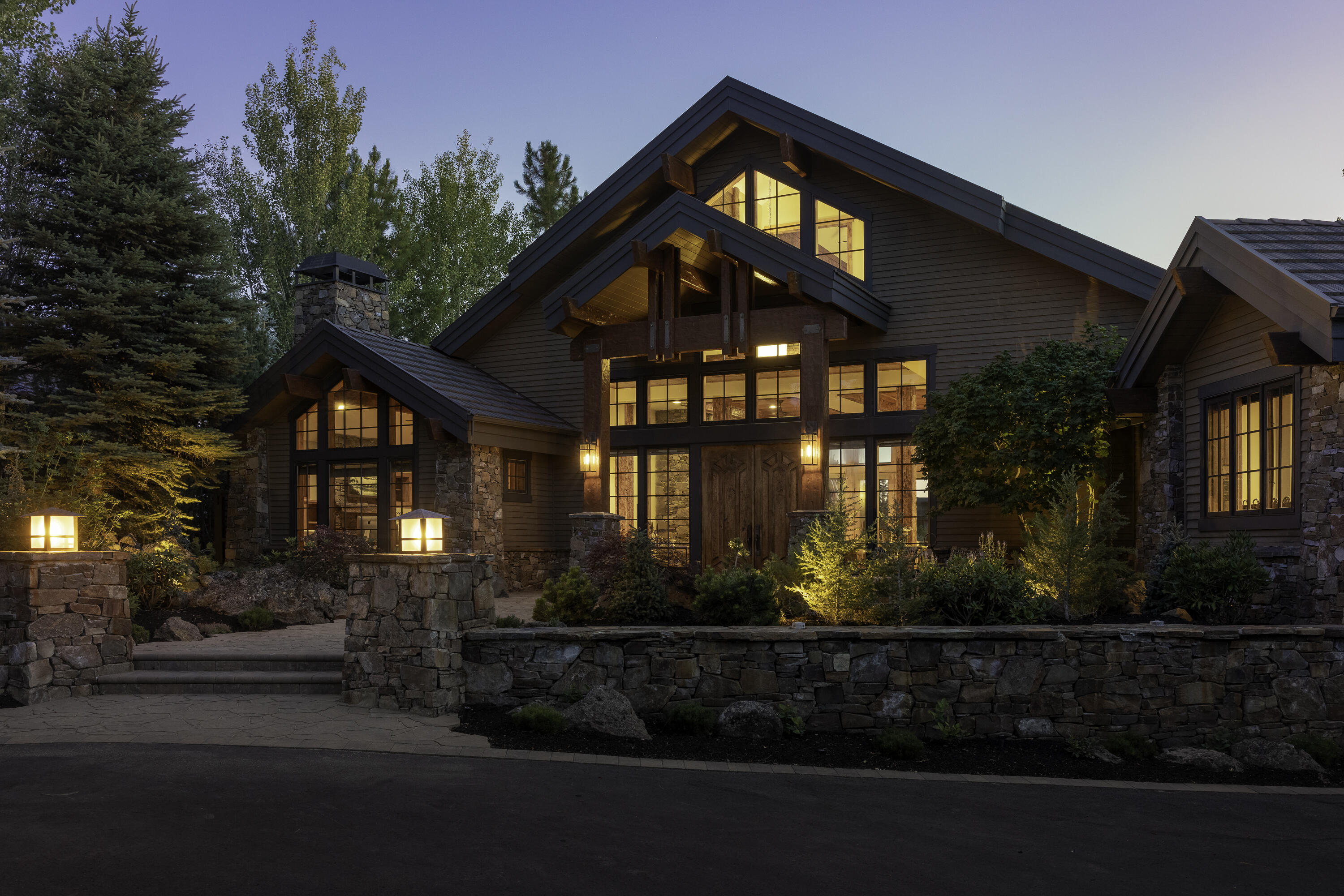 Broken Top - Residential