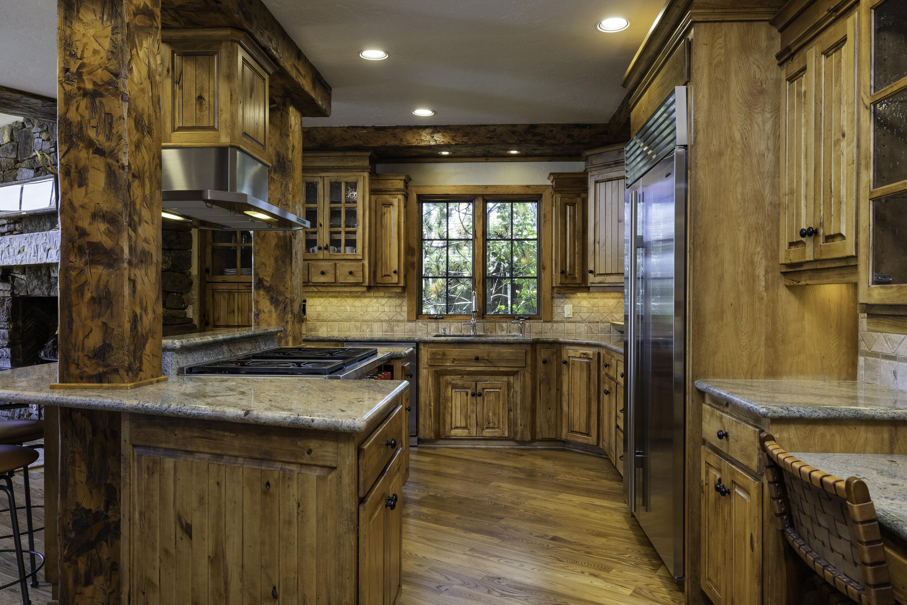 Broken Top - Residential