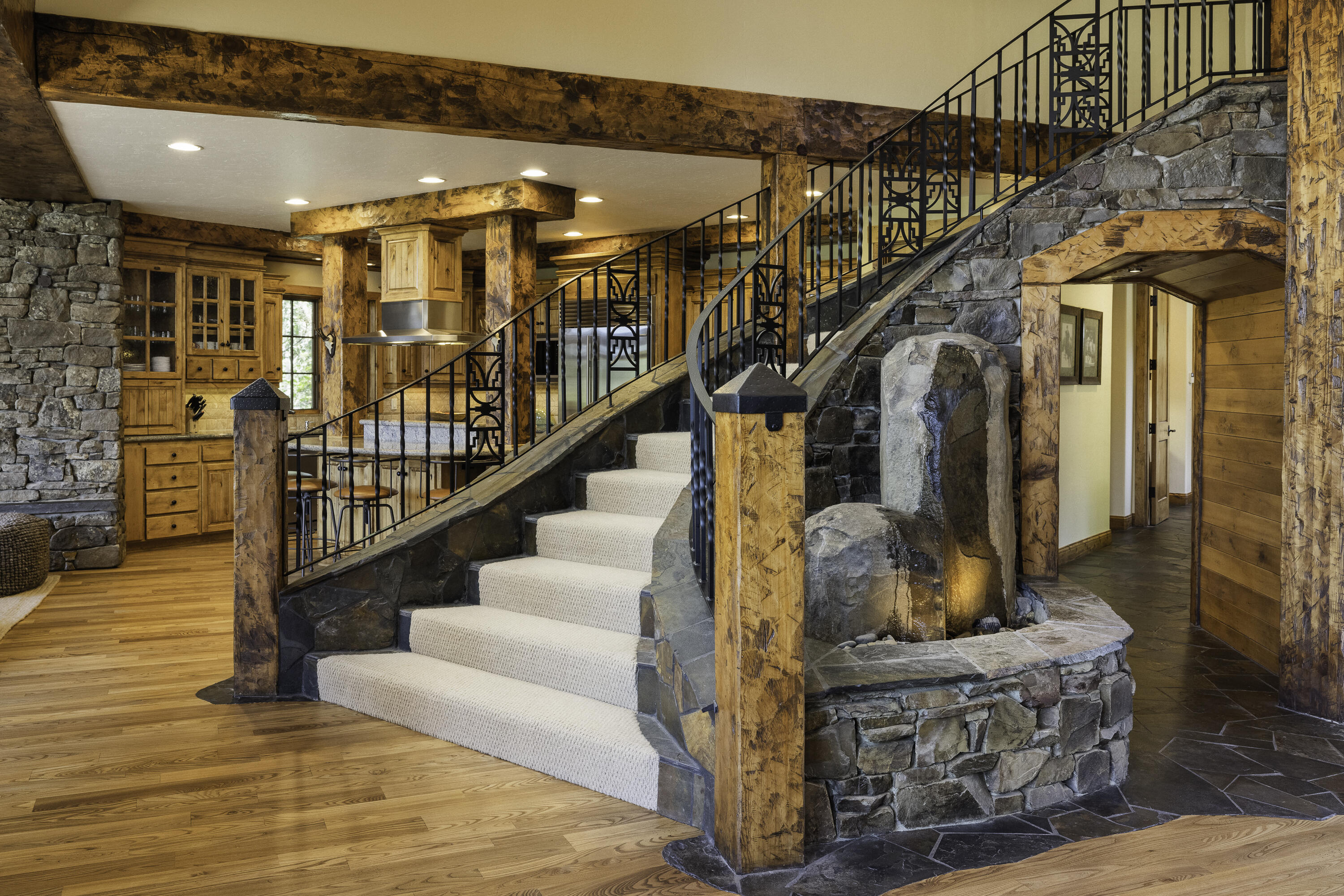 Broken Top - Residential