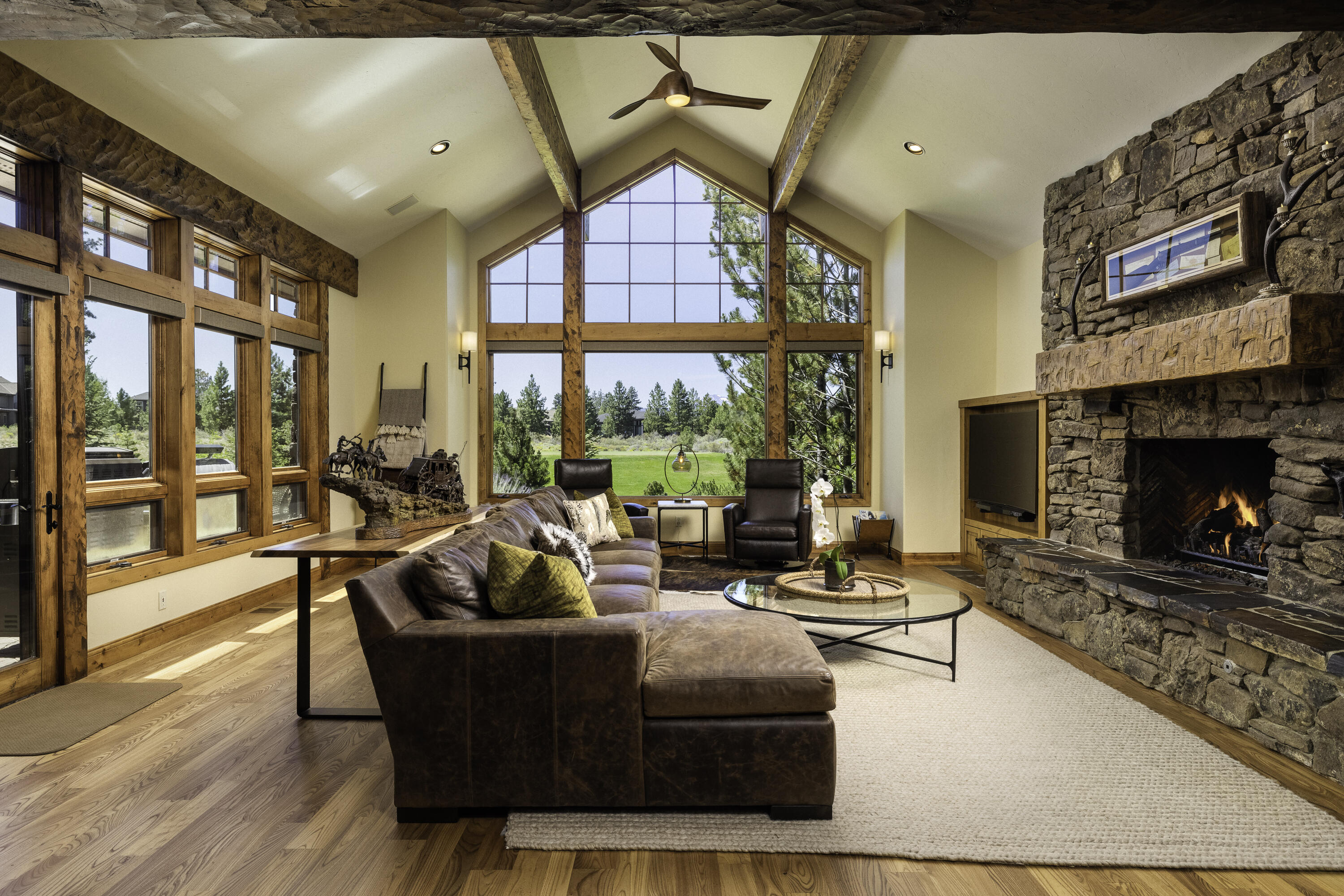 Broken Top - Residential