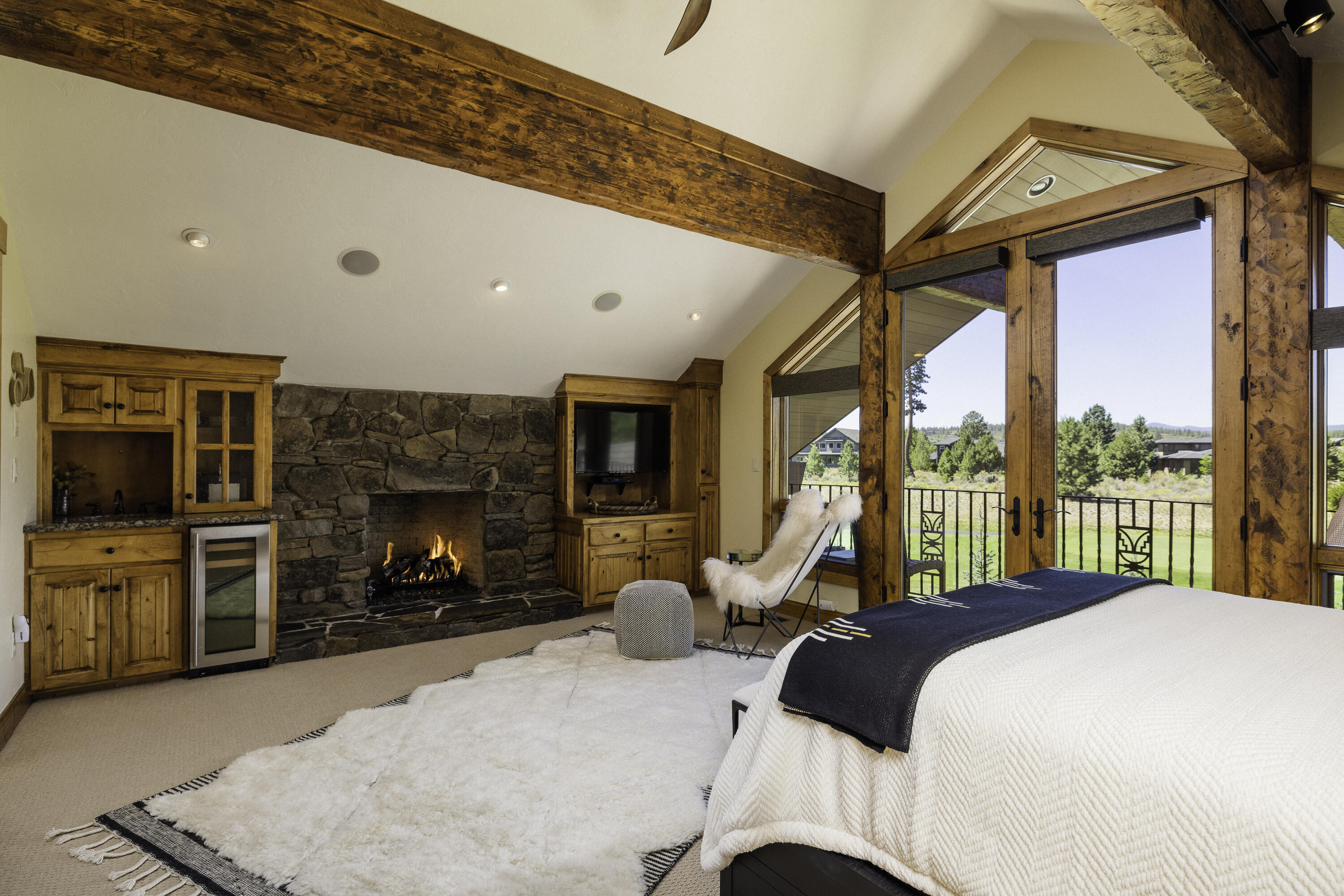 Broken Top - Residential