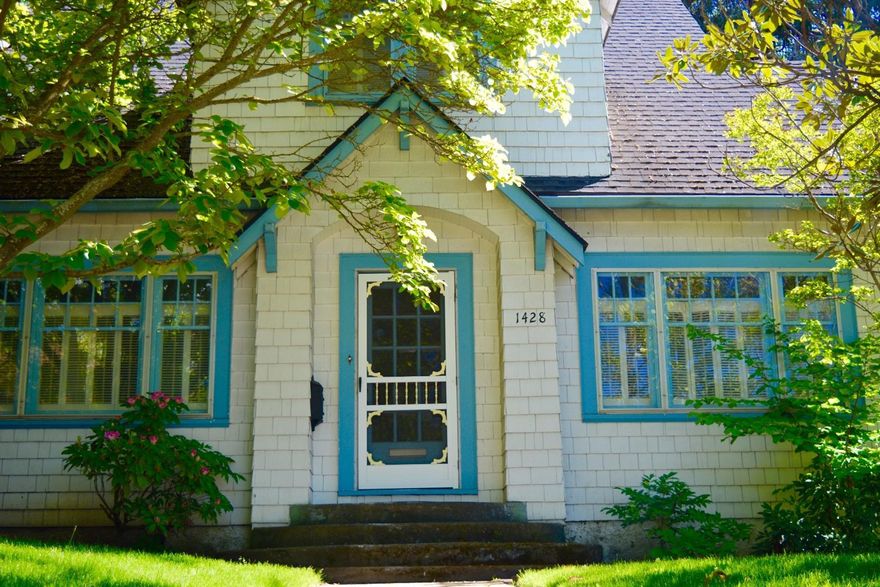 What an amazing opportunity to own an old East Medford Charmer! Lots of natural light, great space and character around every corner. Tons of room in this 2682 SQFT home. Two stories plus a finished attic space with flexible use. Hardwood floors throughout the home, both Oak and Fir. Full walk in basement with easy access to plumbing and systems. Alley access with a 2 car garage and mature trees. Priced to sell quickly, Perfect for a modest remodel, or move right in and enjoy this great home.