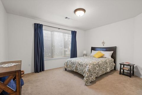 Tiny photo for 88 Mountain View Drive, Phoenix, OR 97535 (MLS # 220215443)