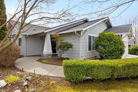 Tiny photo for 88 Mountain View Drive, Phoenix, OR 97535 (MLS # 220215443)