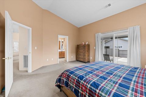 Tiny photo for 88 Mountain View Drive, Phoenix, OR 97535 (MLS # 220215443)