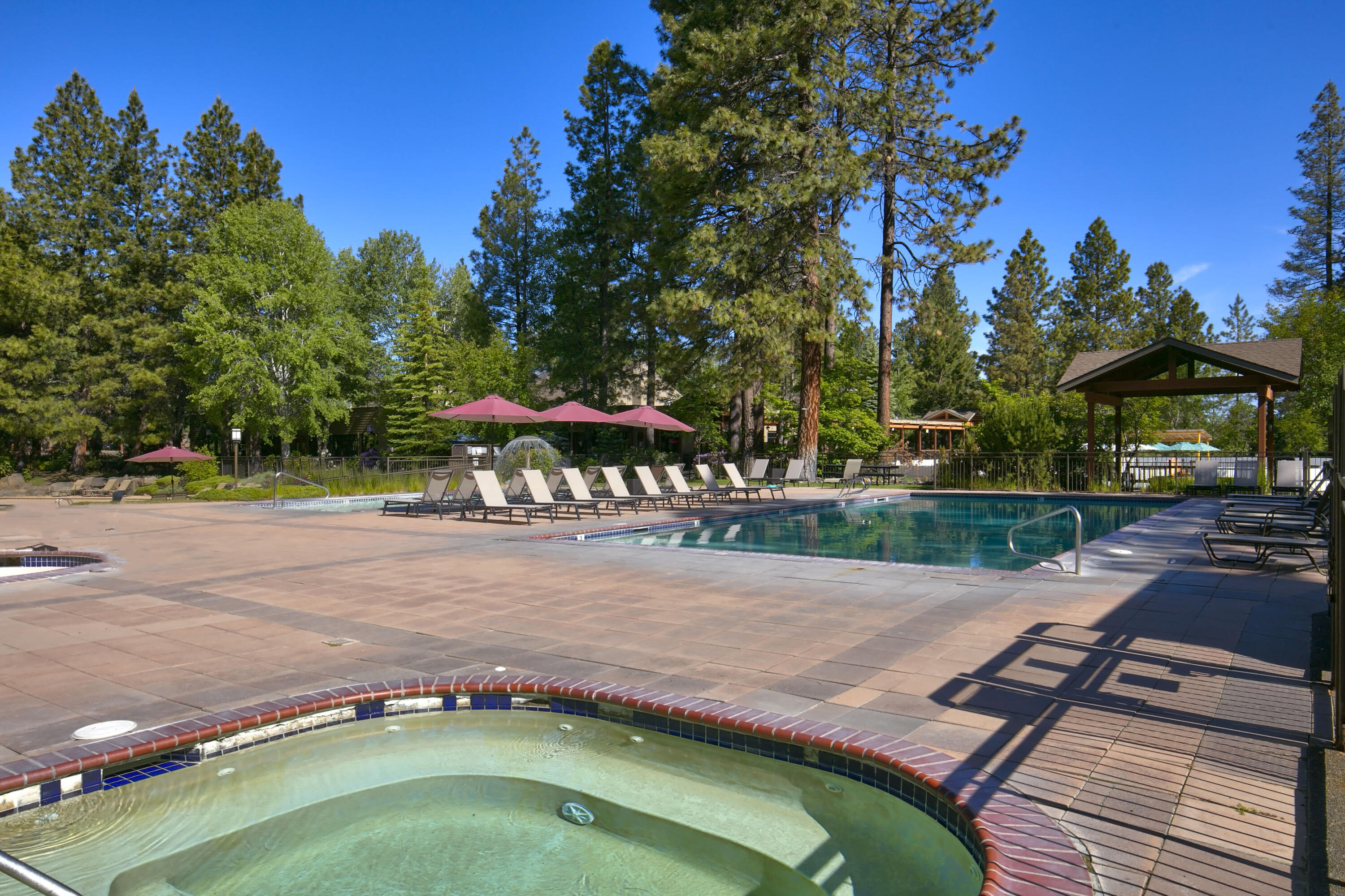 Inn Of The 7th - Residential