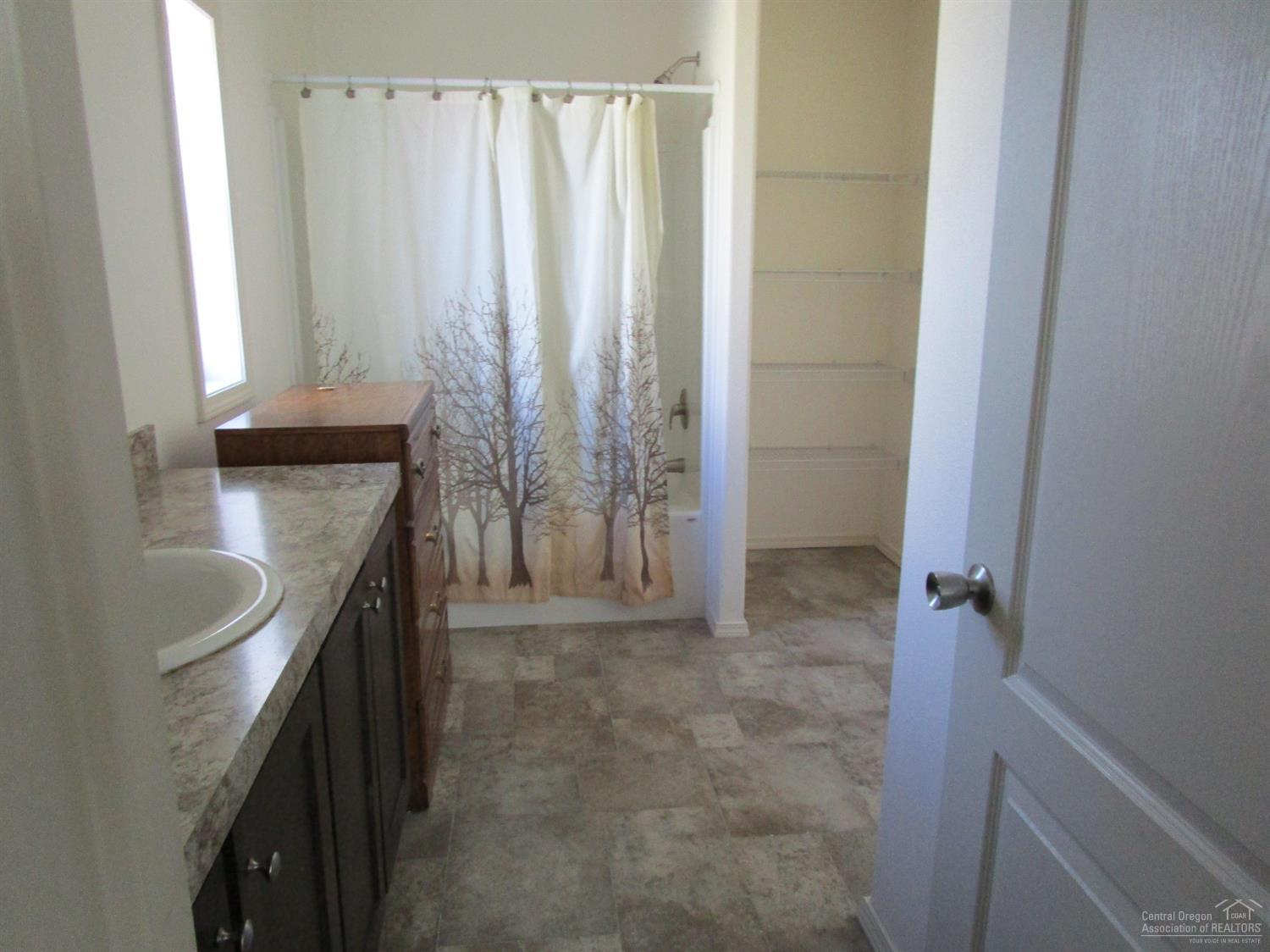 Aspen Creek Mob Pk - Residential