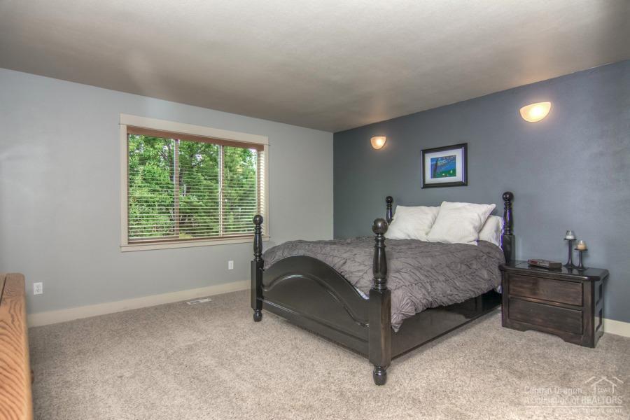 Terrango Glen - Residential