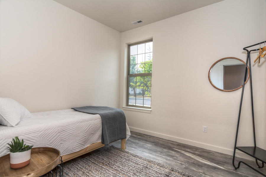 MountV - Residential Income