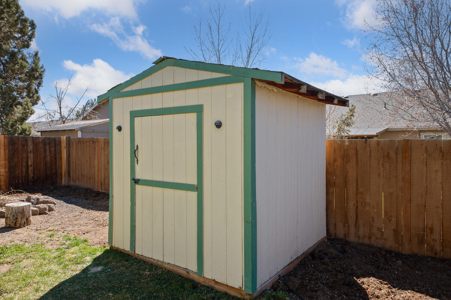 Obsidian Estate - Residential