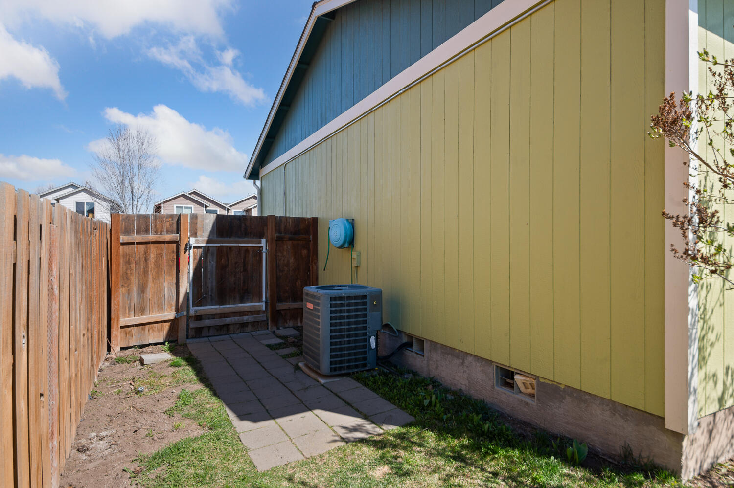 Obsidian Estate - Residential