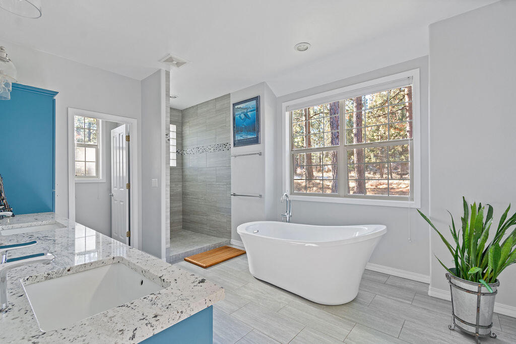 Awbrey Butte - Residential