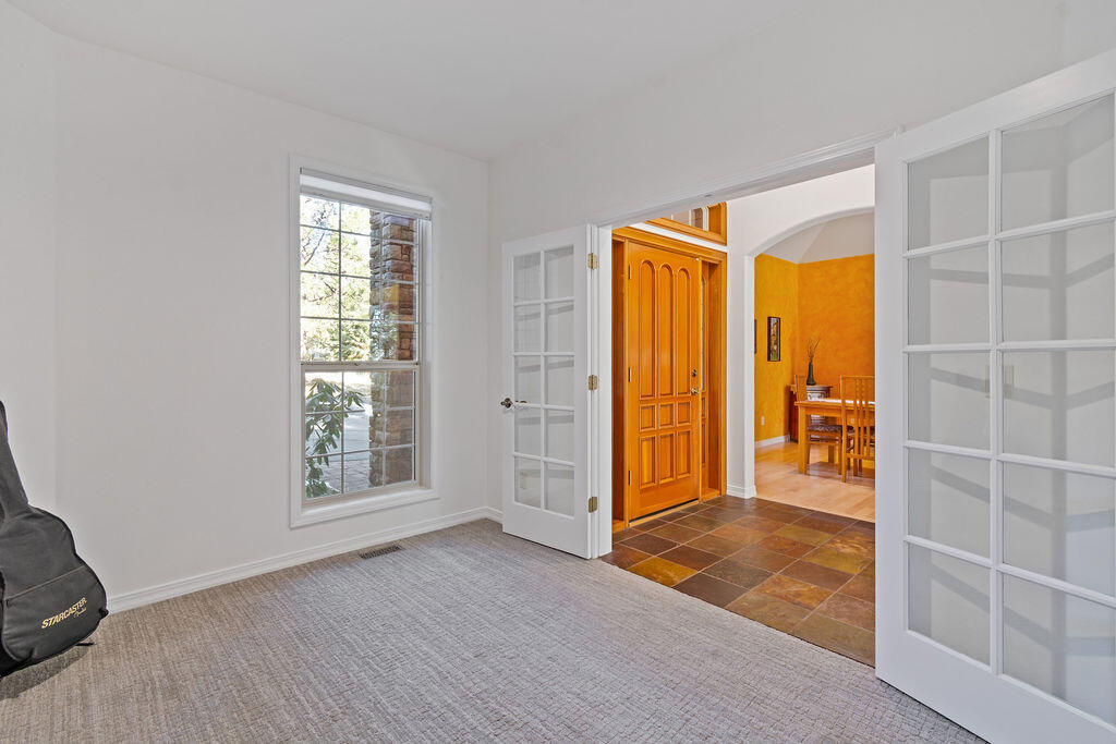 Awbrey Butte - Residential