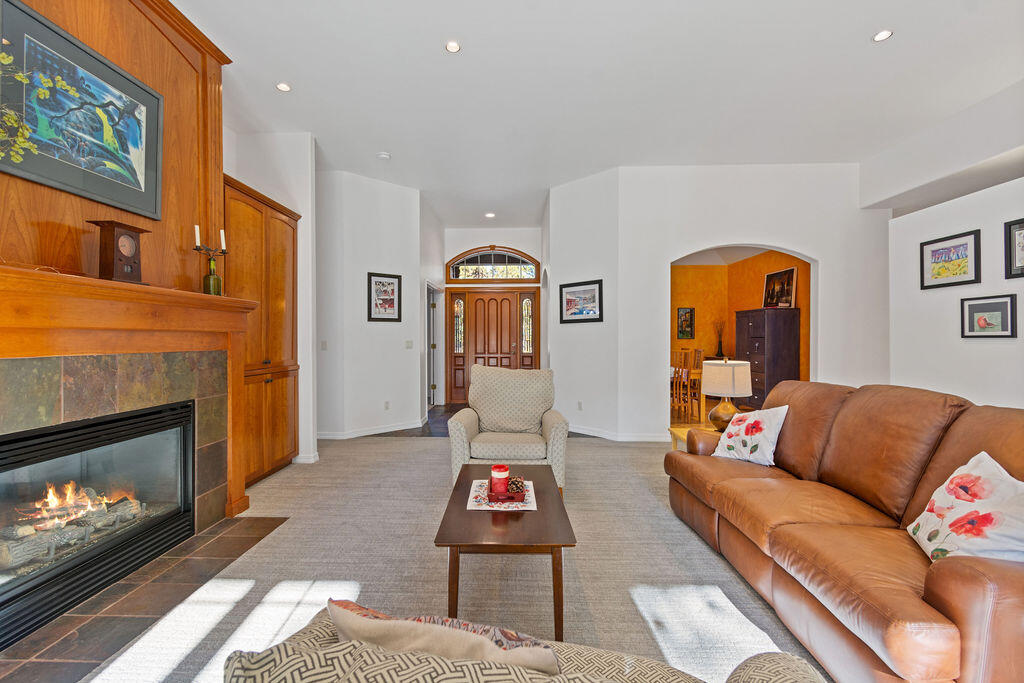 Awbrey Butte - Residential