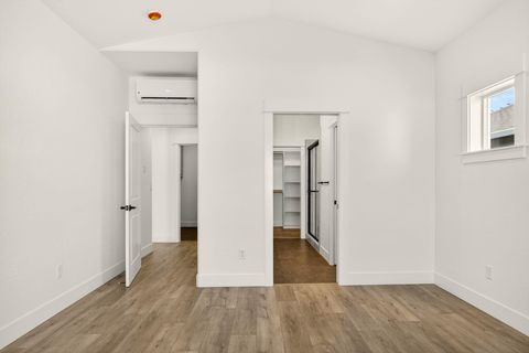 Tiny photo for 3723 Ford Drive, Medford, OR 97504 (MLS # 220214852)