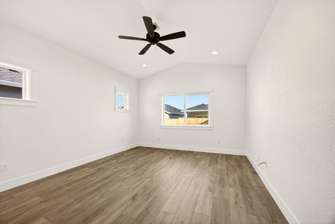 Tiny photo for 3723 Ford Drive, Medford, OR 97504 (MLS # 220214852)