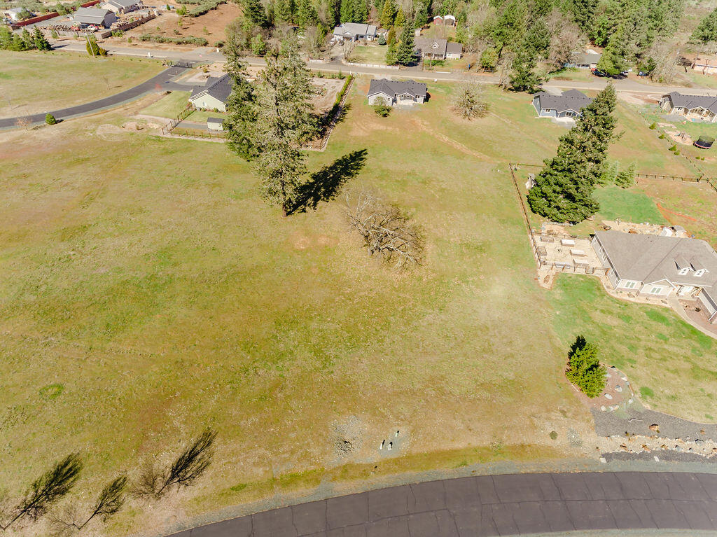 Illinois River Estates - Land