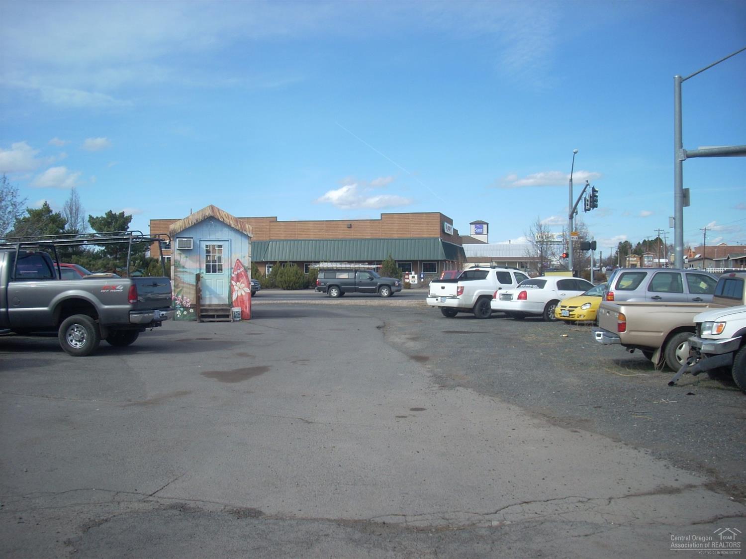 Curry - Commercial Lease