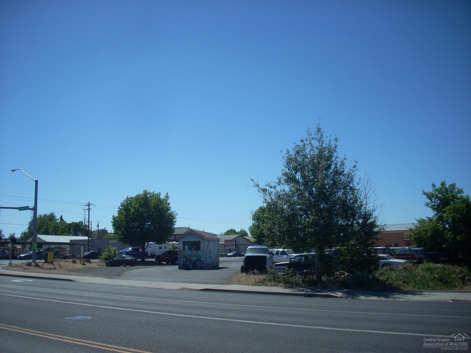 Curry - Commercial Lease