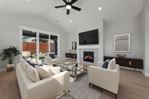 Tiny photo for 1446 NE Whistle Way, Prineville, OR 97754 (MLS # 220212038)