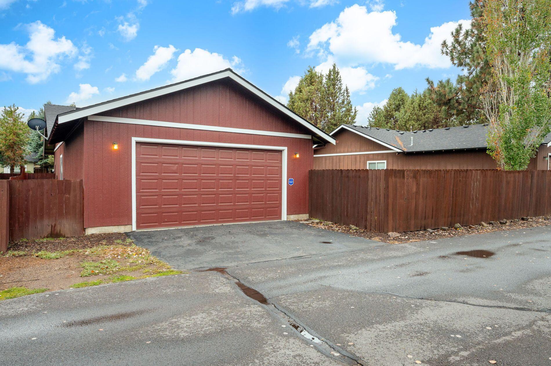 Larkspur - Residential