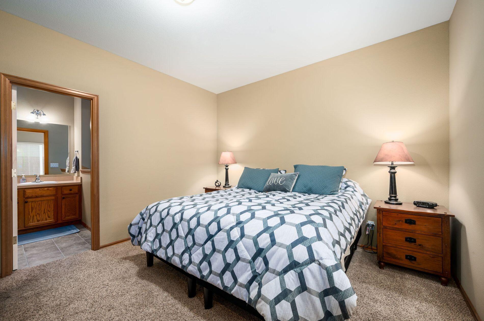 Larkspur - Residential