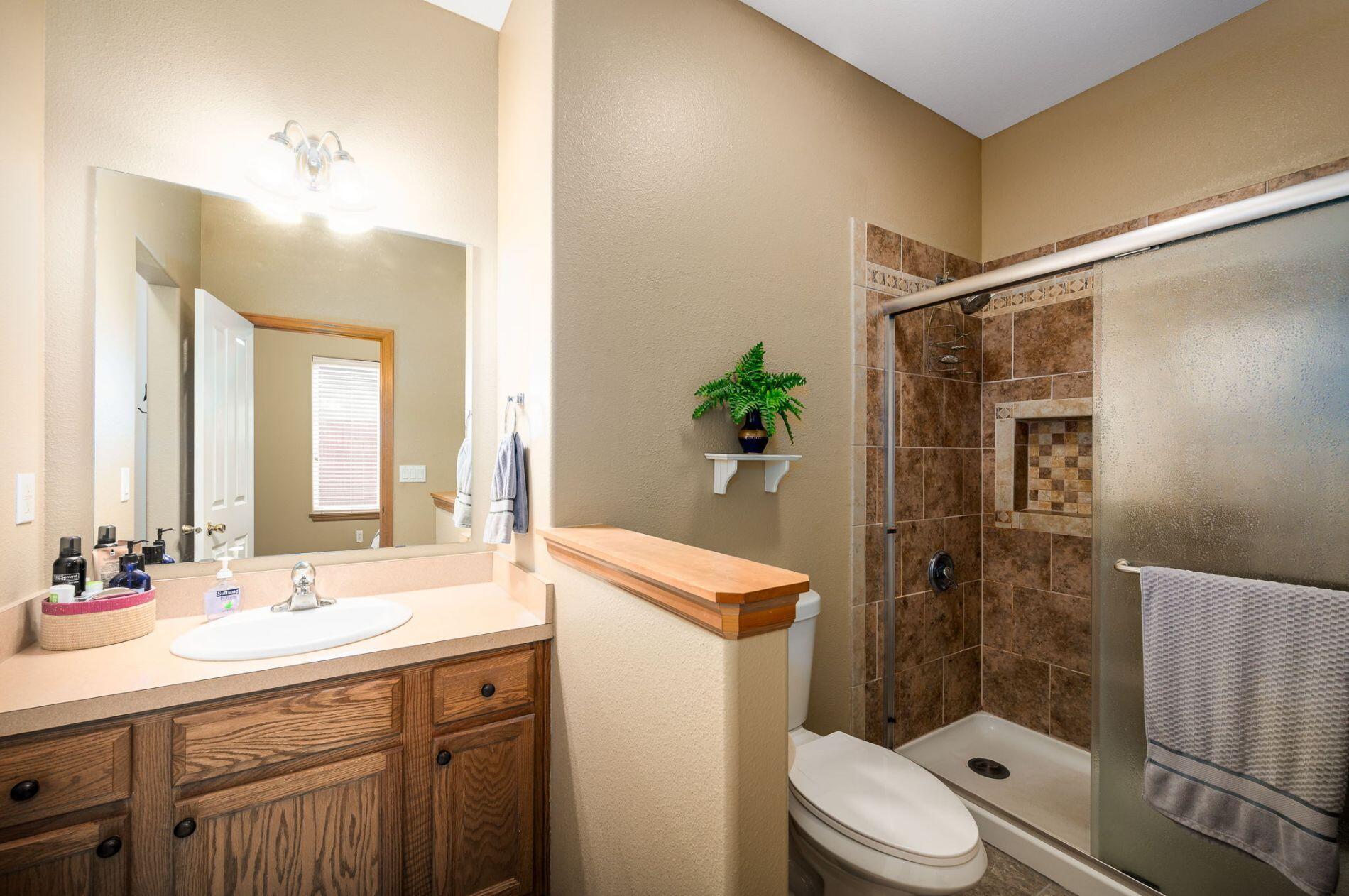 Larkspur - Residential