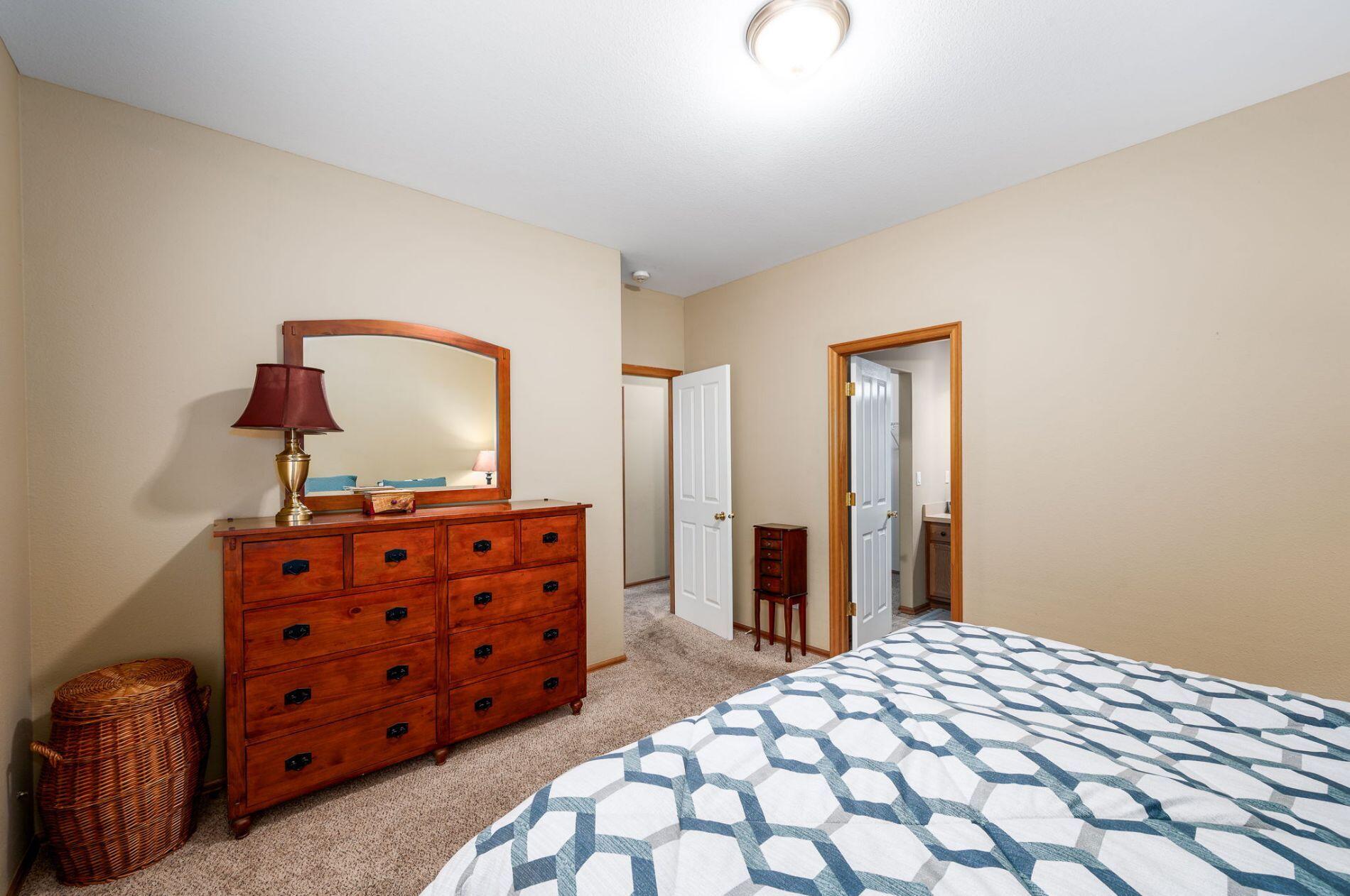 Larkspur - Residential